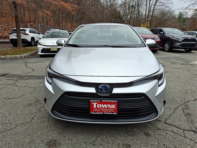 2024 Toyota Corolla Hybrid LE photo 2