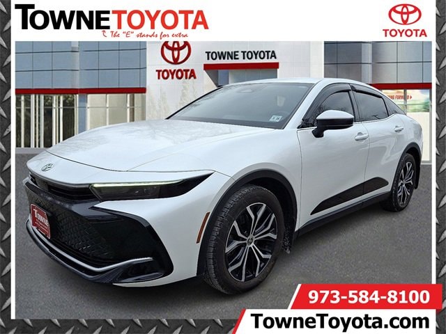 2023 Toyota Crown XLE