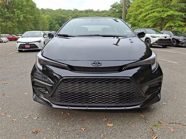 2025 Toyota Corolla SE photo 2