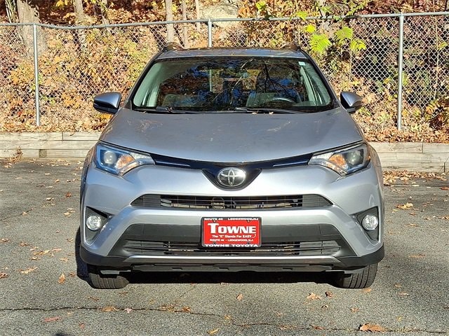 Used 2018 Toyota RAV4 XLE with VIN 2T3RFREV5JW715917 for sale in Roxbury Township, NJ