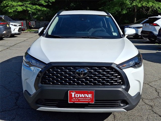 Used 2022 Toyota Corolla Cross LE with VIN 7MUCAABG8NV026253 for sale in Kansas City