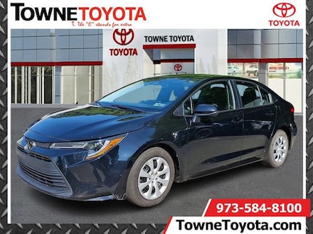 2023 Toyota Corolla LE Sedan