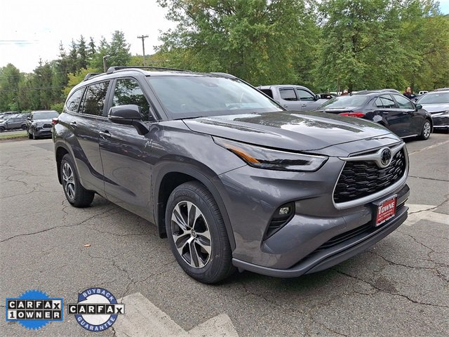 2023 Toyota Highlander Sport photo 3