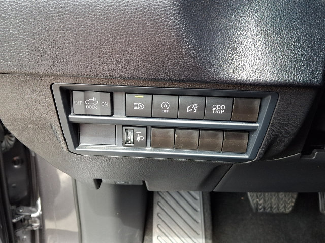 2025 Toyota Tundra SR5 - Photo 25