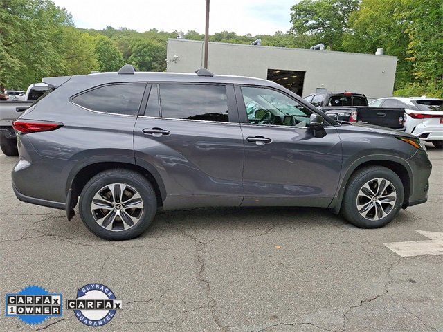 2023 Toyota Highlander Sport photo 4