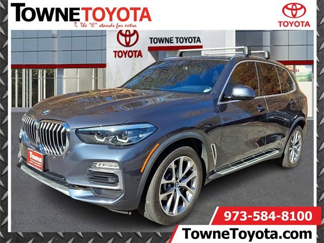2021 BMW X5 40i's photo