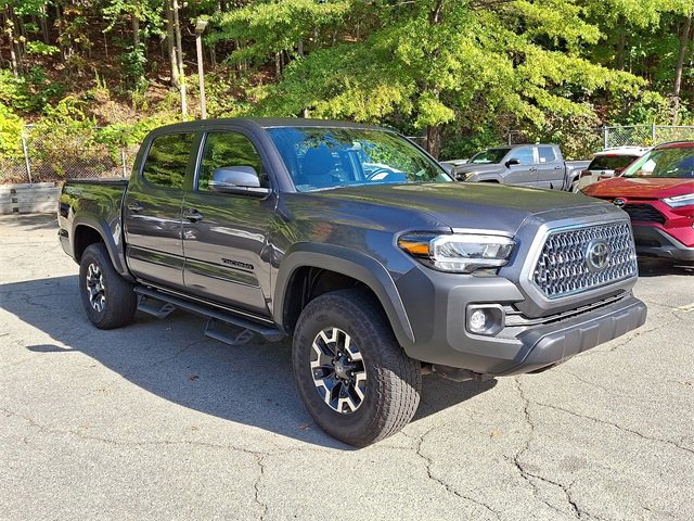 2023 Toyota Tacoma TRD Off-Road V6 4x4 photo 3