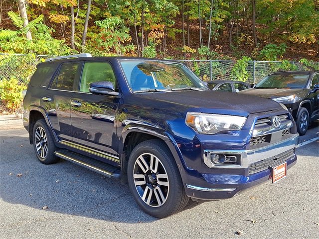 2023 Toyota 4Runner Limited photo 3