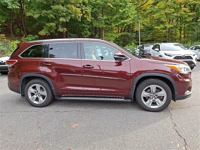 2016 Toyota Highlander Limited photo 2