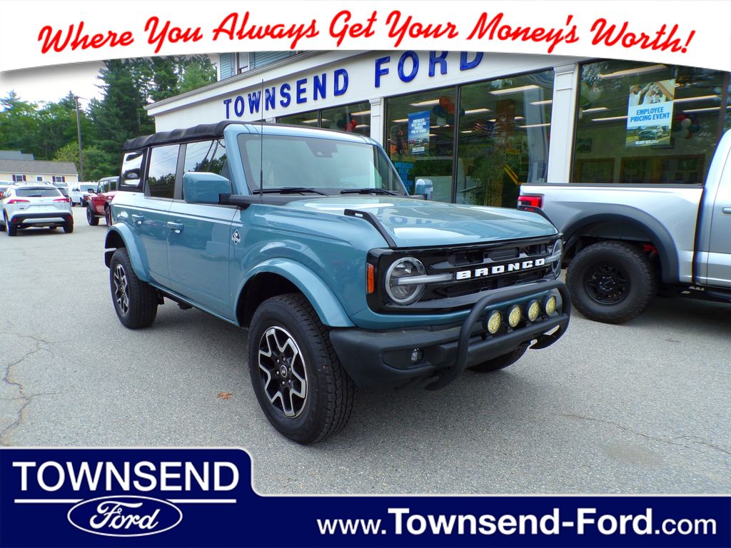2021 Ford Bronco Outer Banks 4x4's photo
