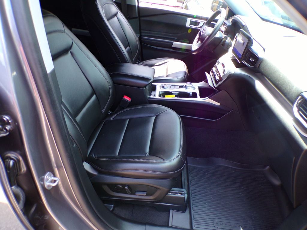 Photo 10