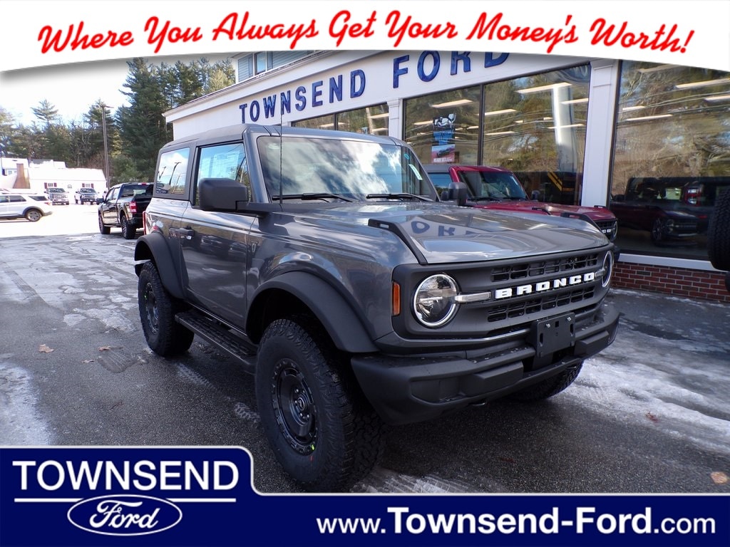 2025 Ford Bronco 2-Door Base's photo