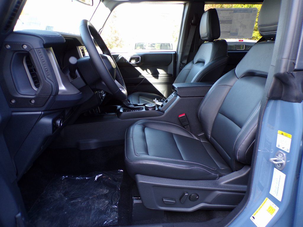 2025 Ford Bronco 4-Door Outer Banks - Photo 9