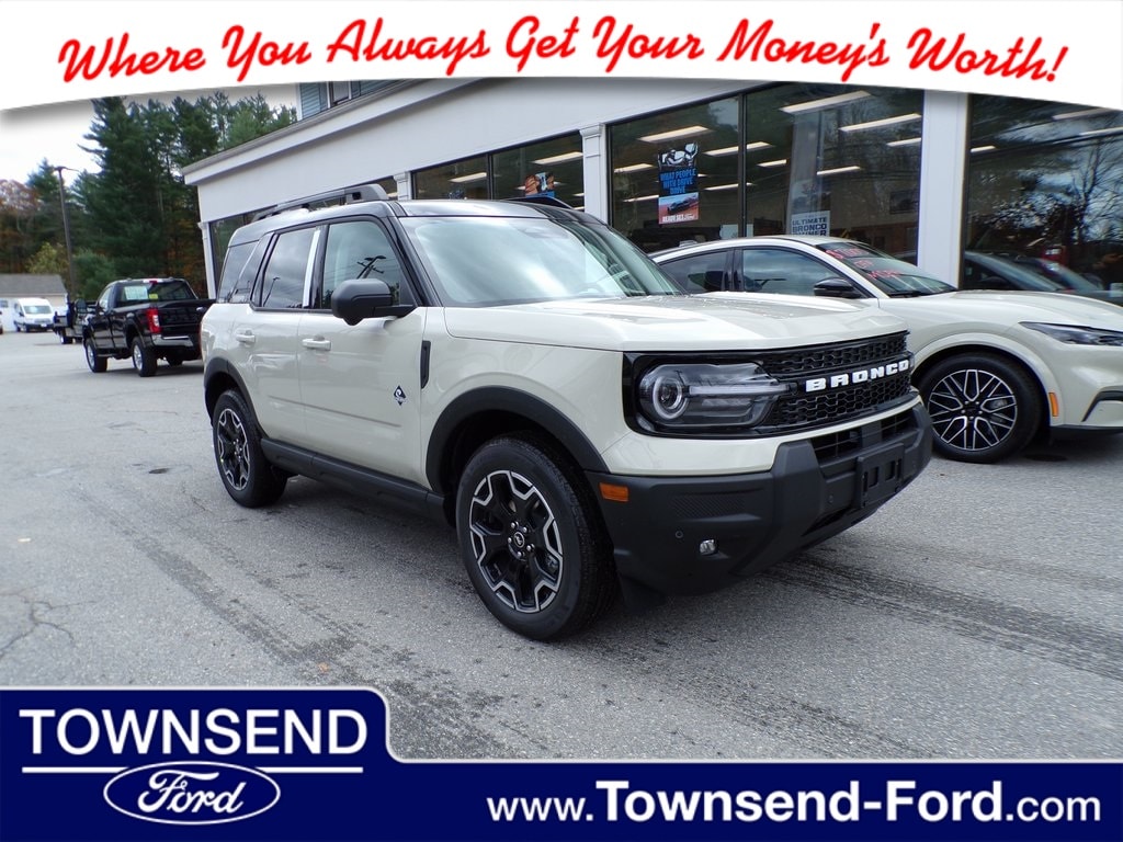 2025 Ford Bronco Sport Outer Banks's photo