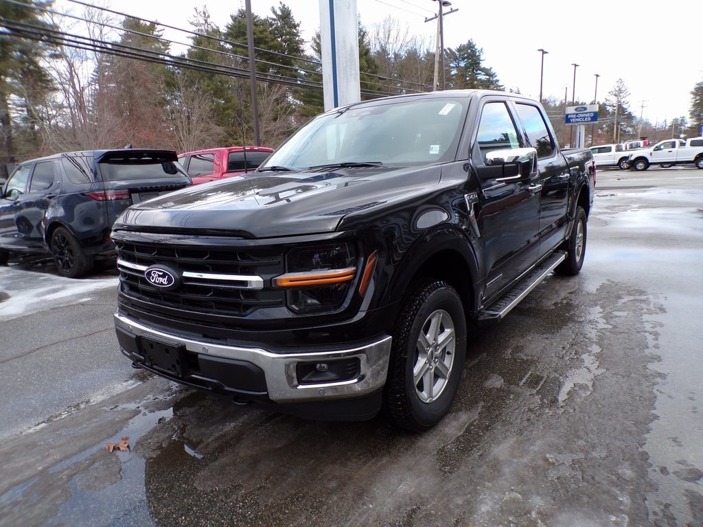 New 2025 Ford F-150 XLT TRUCK