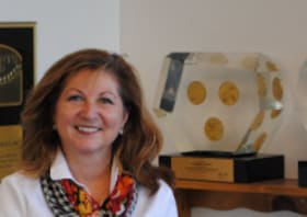 Staff member Caroline Barry from ID_85ac85