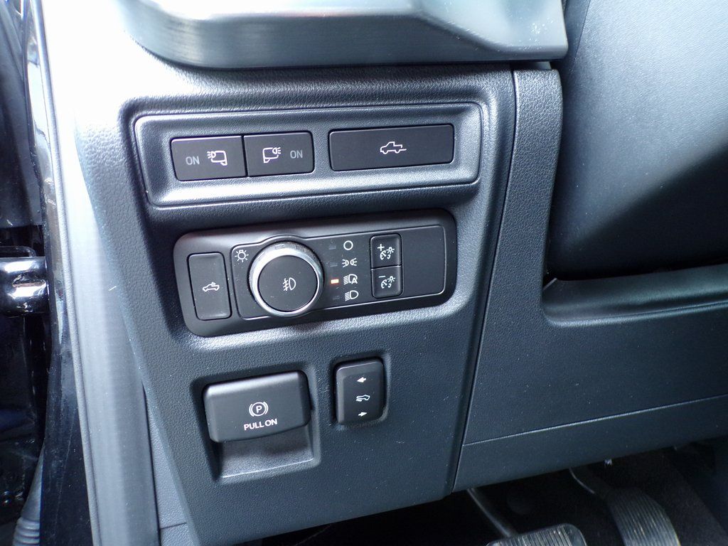 2022 Ford F-150 Lariat - Photo 18