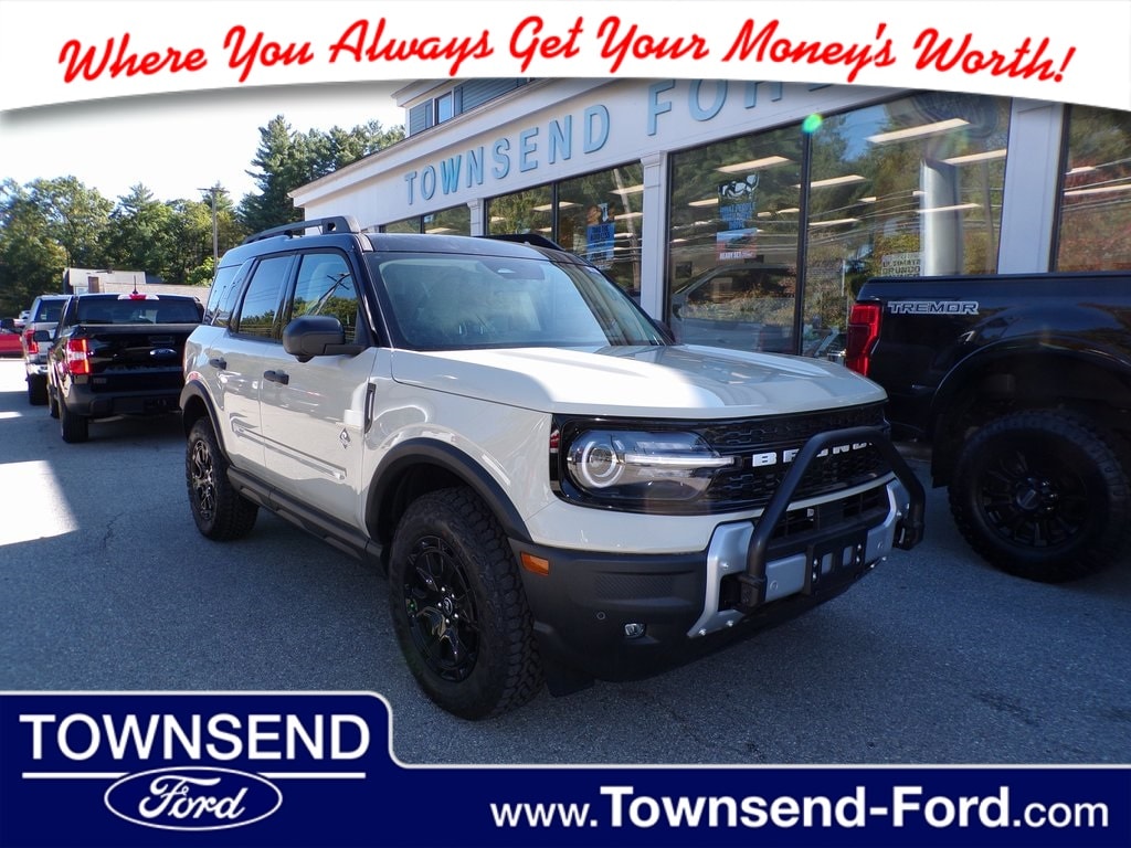 2025 Ford Bronco Sport Outer Banks's photo