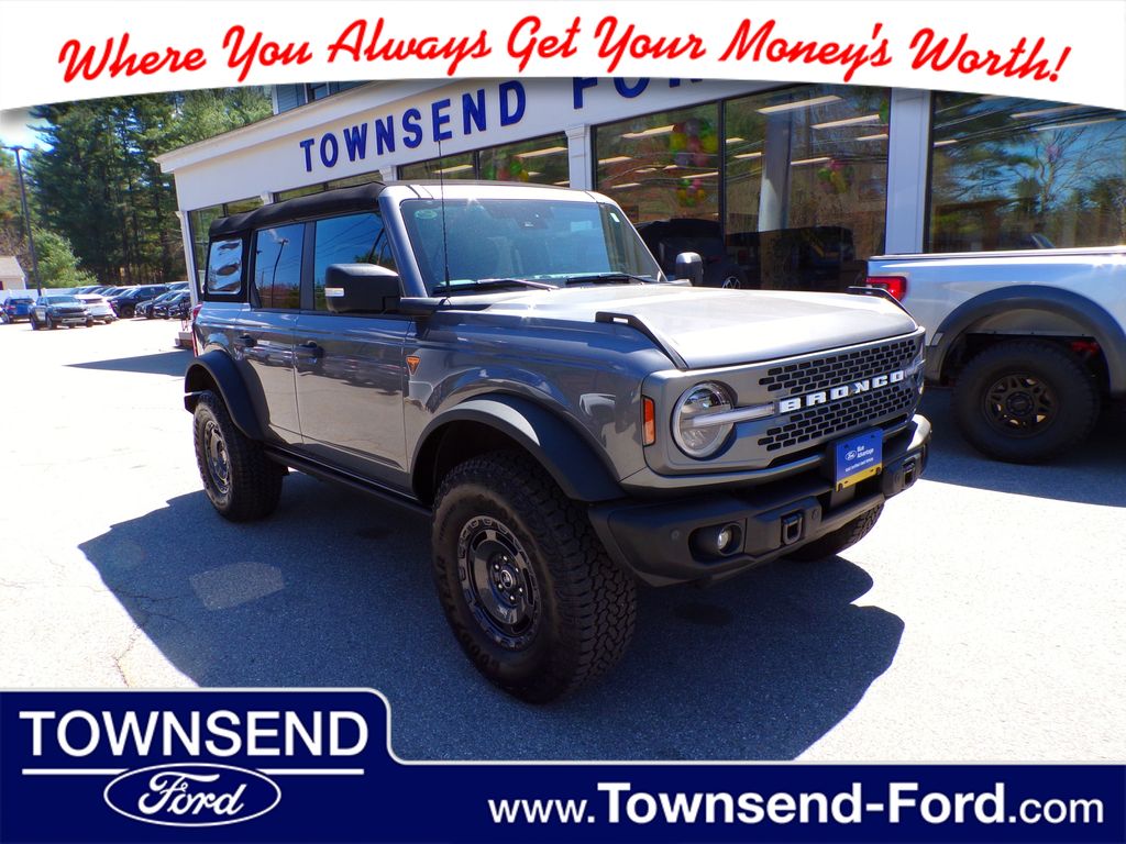 2025 Ford Bronco SUV 