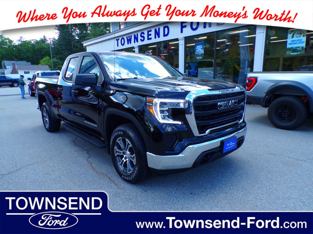 2021 GMC Sierra 4WD Double Cab Standard Box's photo
