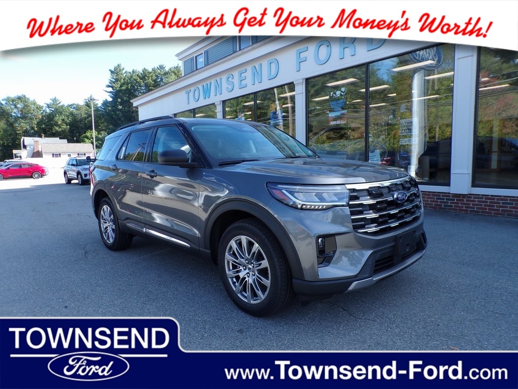 2025 Ford Explorer Active's photo