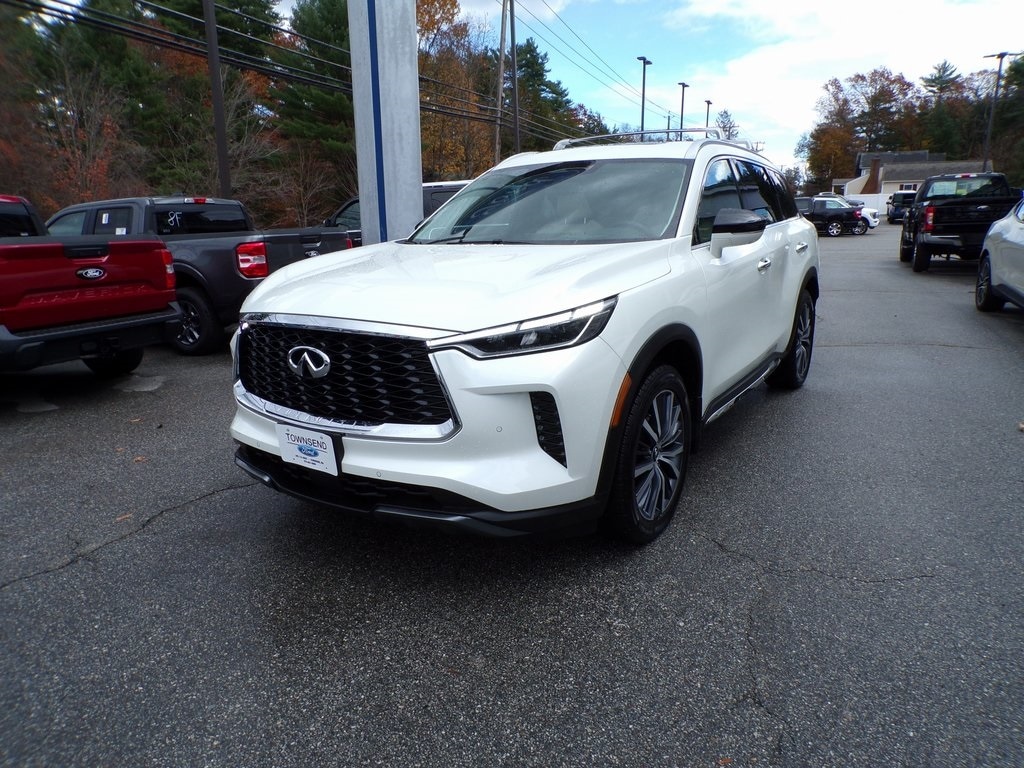 Used 2023 INFINITI QX60 Sensory SUV