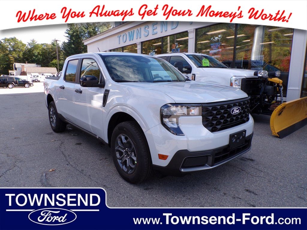 New 2025 Ford Maverick XLT TRUCK