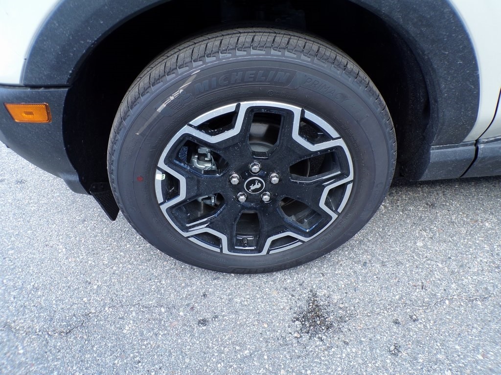 New 2025 Ford Bronco Sport Outer Banks SUV