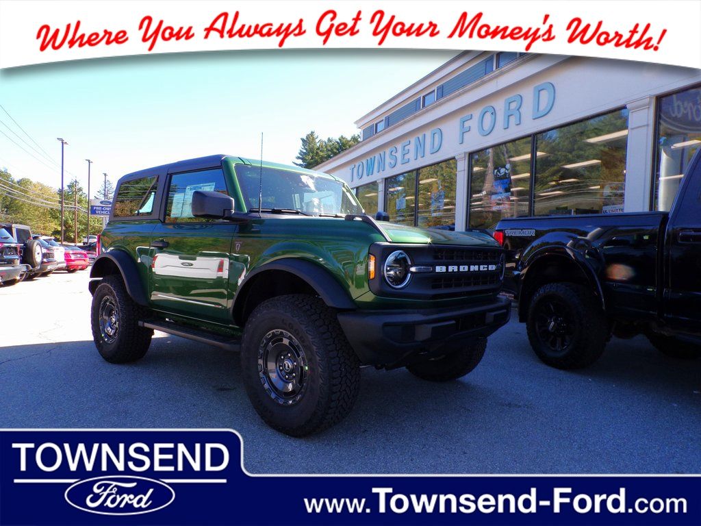 2025 Ford Bronco SUV 