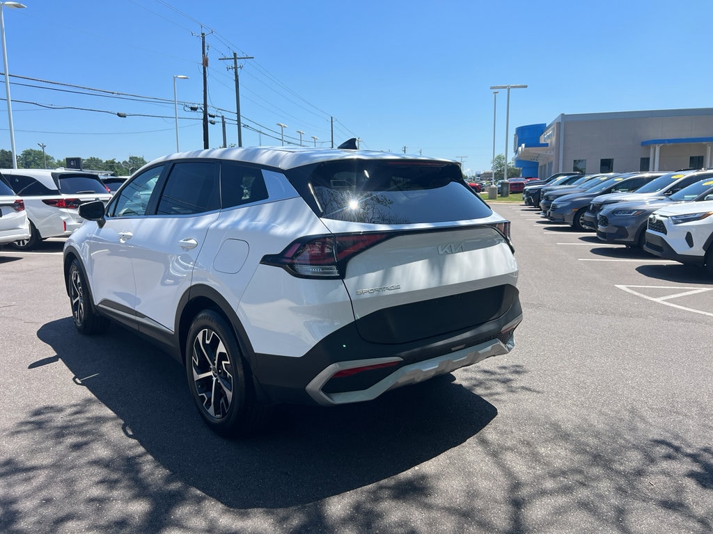 Used 2023 Kia Sportage EX SUV