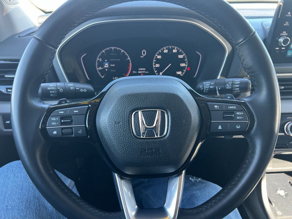 2023 Honda Pilot Touring - Photo 24