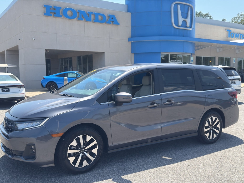 Used 2025 Honda Odyssey EX-L Van
