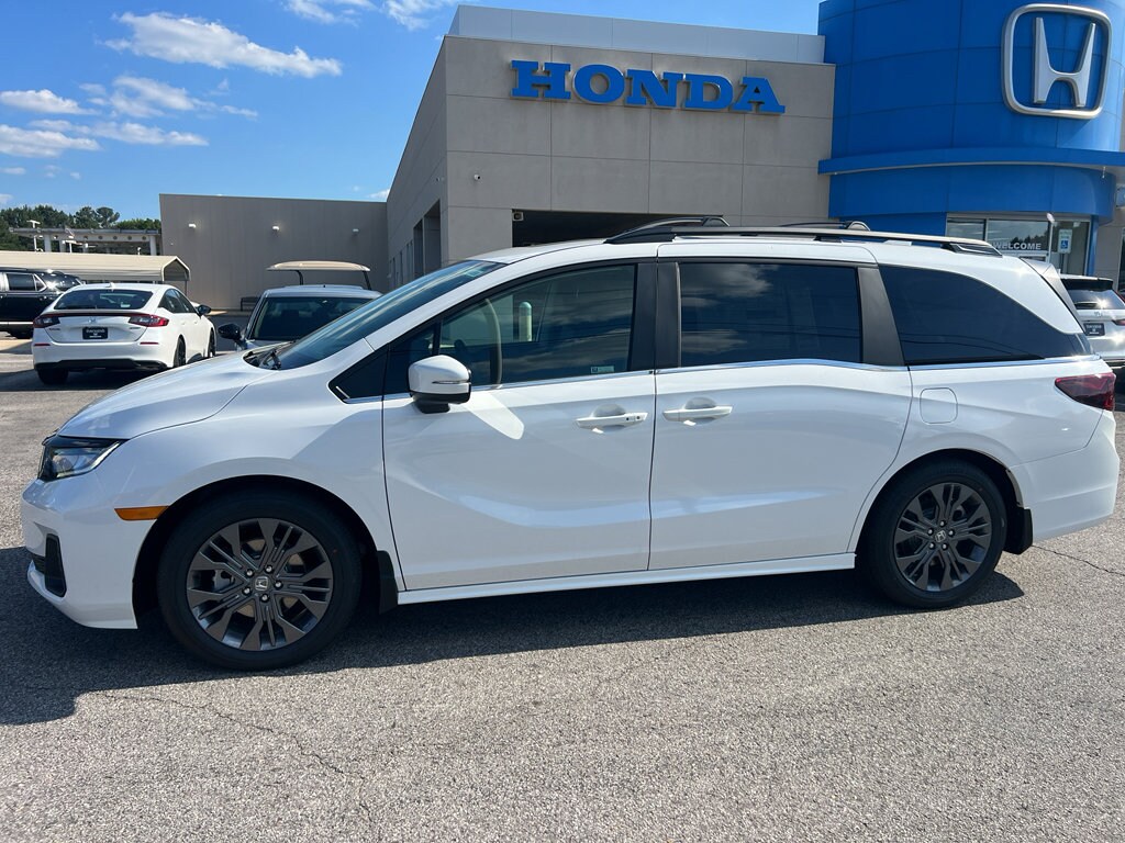 New 2026 Honda Odyssey Touring Van Passenger