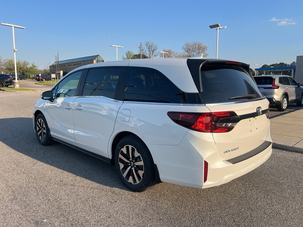 New 2026 Honda Odyssey EX-L Van Passenger