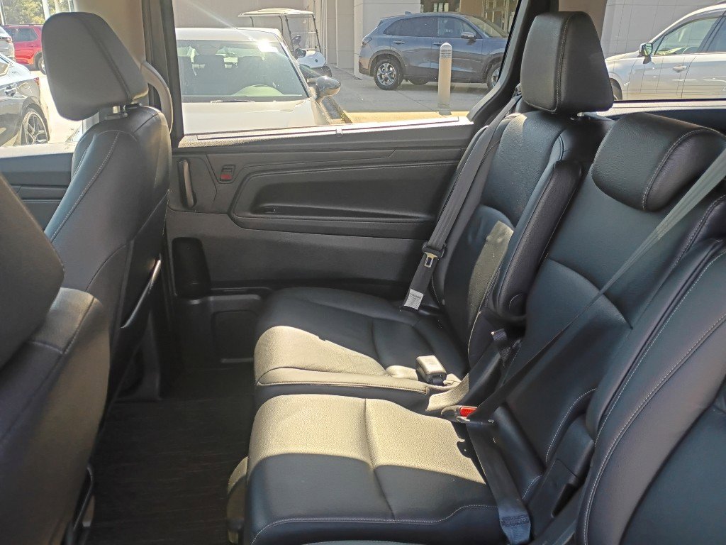2024 Honda Odyssey EX-L - Photo 14
