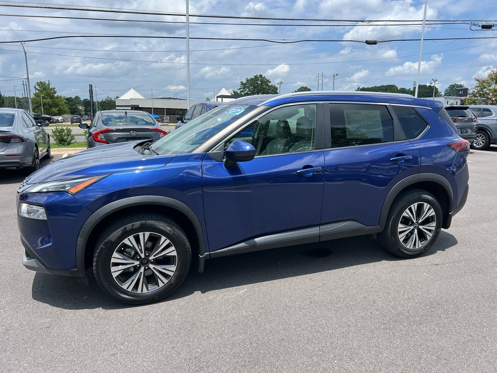 Used 2022 Nissan Rogue SV SUV