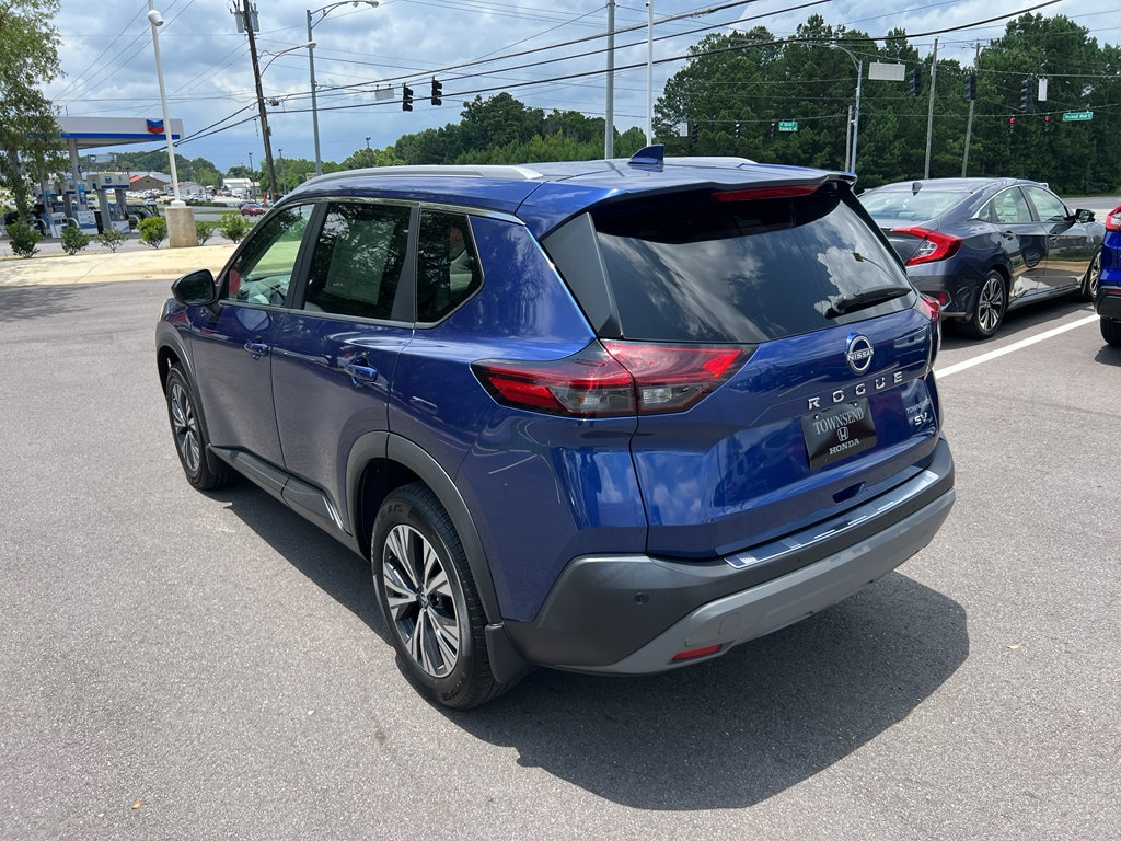 Used 2022 Nissan Rogue SV SUV