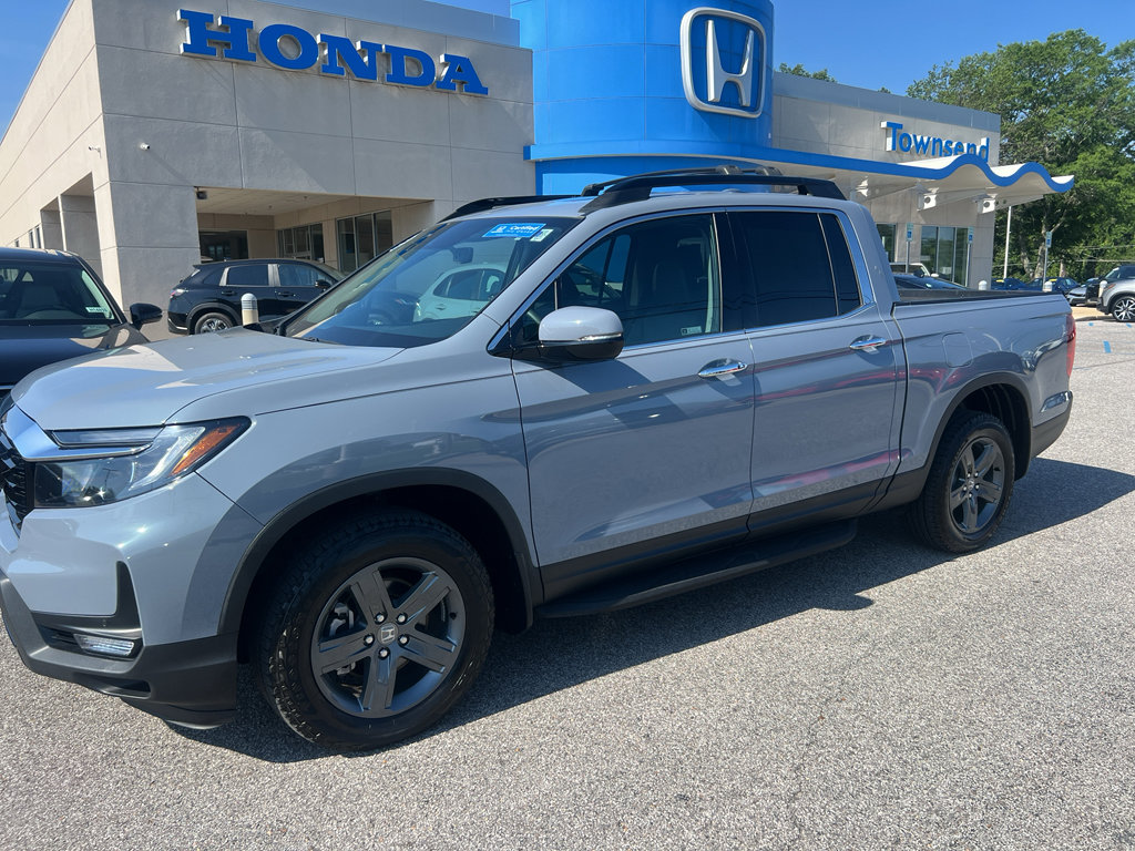 2023 Honda Ridgeline RTL-E AWD's photo