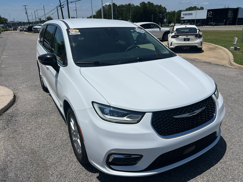 2024 Chrysler Pacifica Touring L - Photo 30