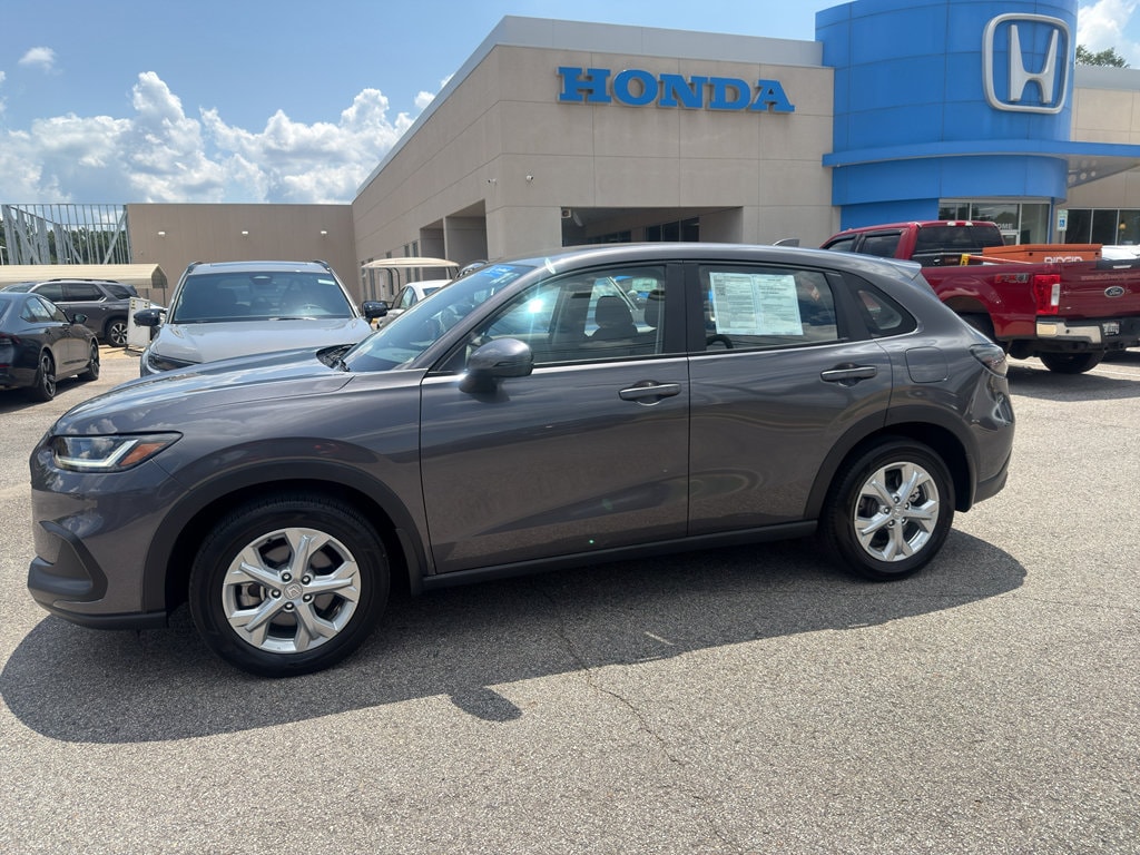 Certified 2025 Honda HR-V LX SUV