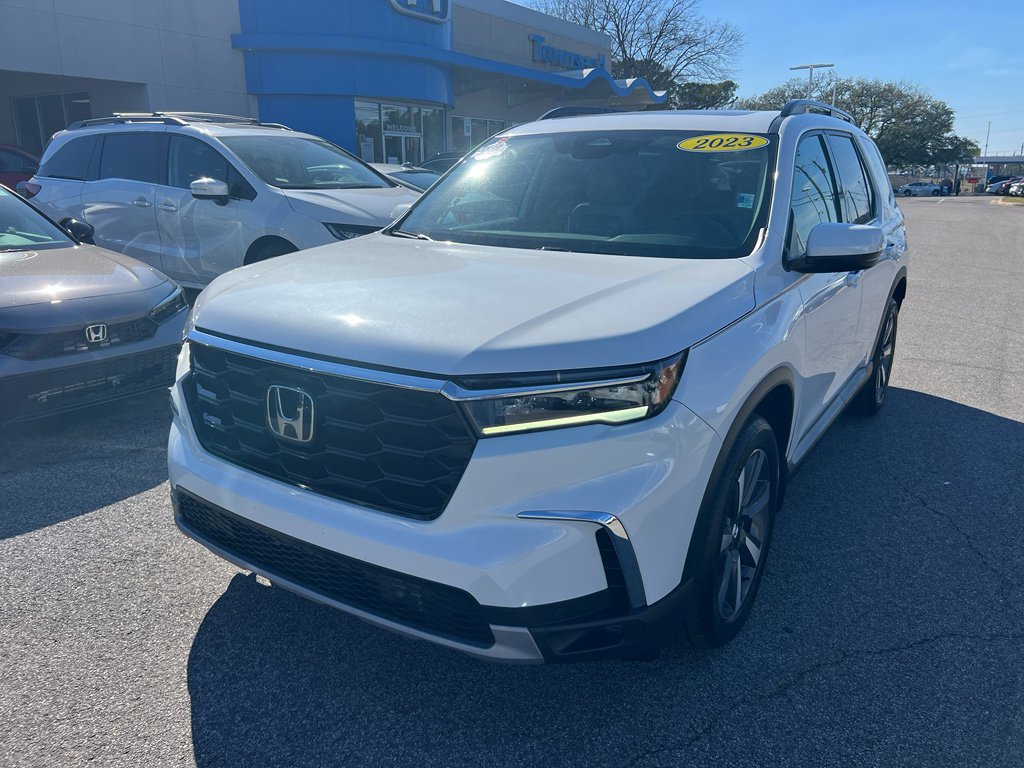 2023 Honda Pilot Touring - Photo 10