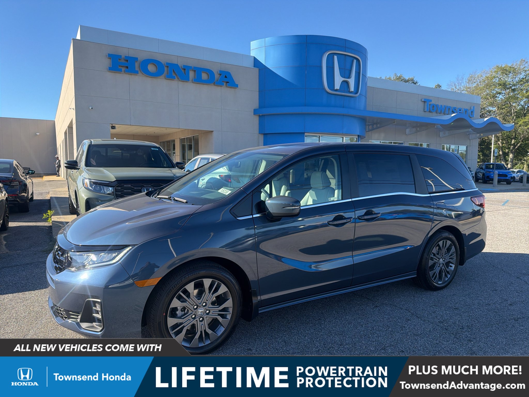 2027 Honda Odyssey Touring Van Passenger Van