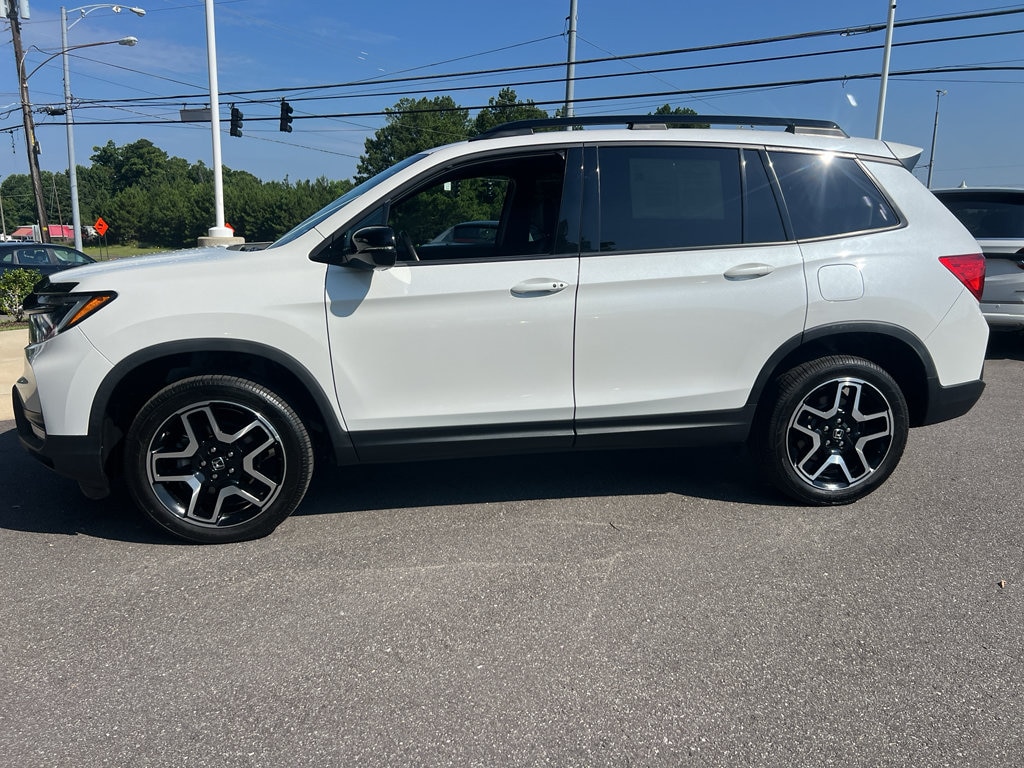 Used 2023 Honda Passport Elite SUV