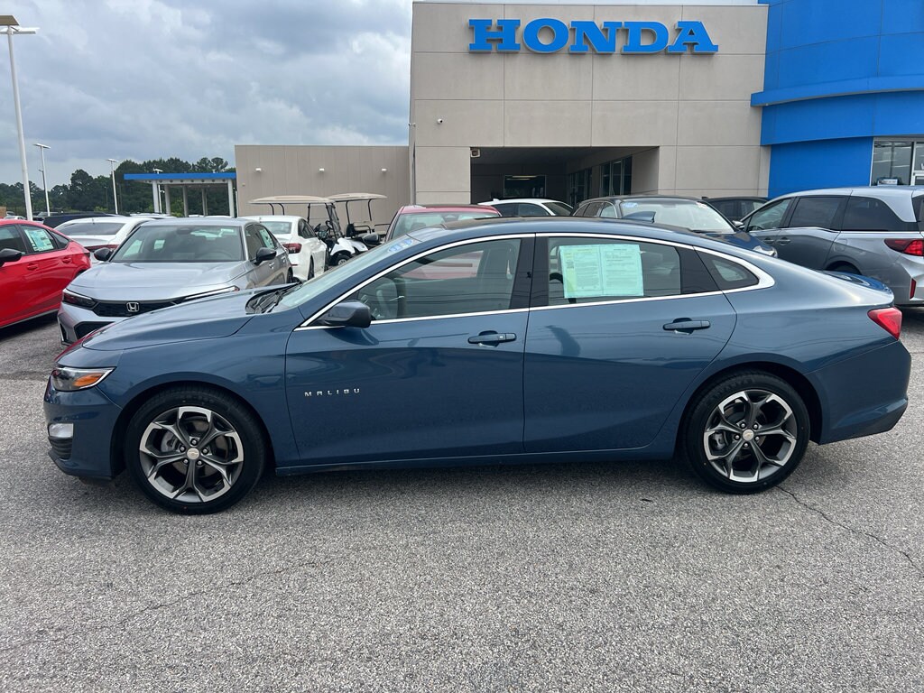 1G1ZD5ST2RF195120