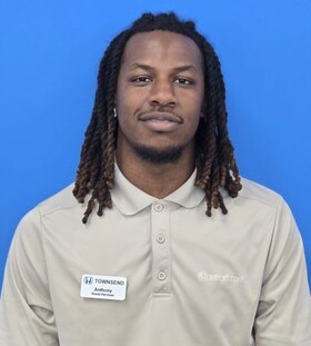 Staff member Anthony Childs from ID_04bdce