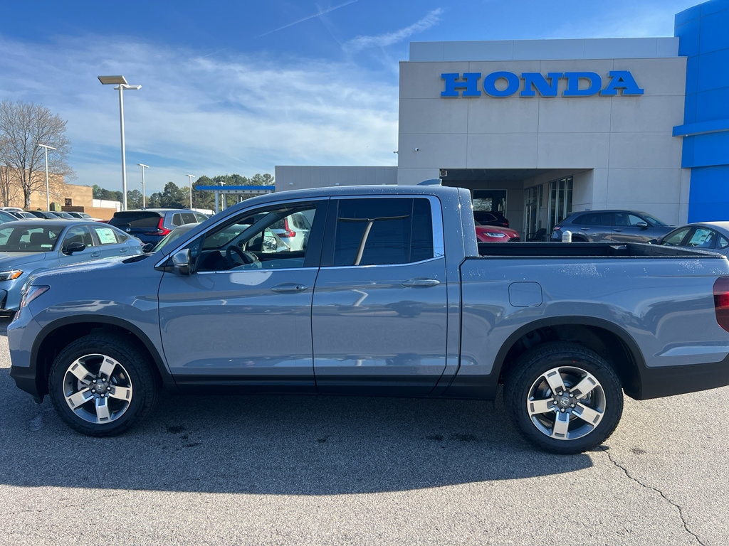 New 2026 Honda Ridgeline RTL Truck Crew Cab