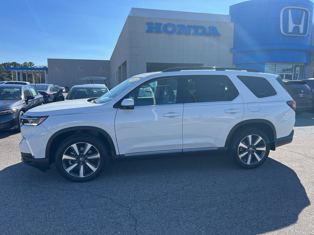 Used 2023 Honda Pilot For Sale at Townsend Honda | VIN