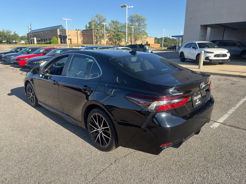 Used 2024 Toyota Camry SE Sedan
