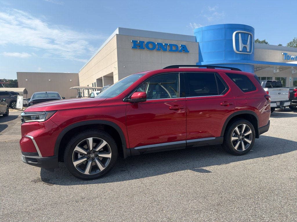 Certified 2024 Honda Pilot Touring SUV