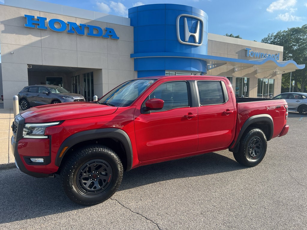2026 Nissan Frontier PRO-4X Crew Cab 4X4's photo